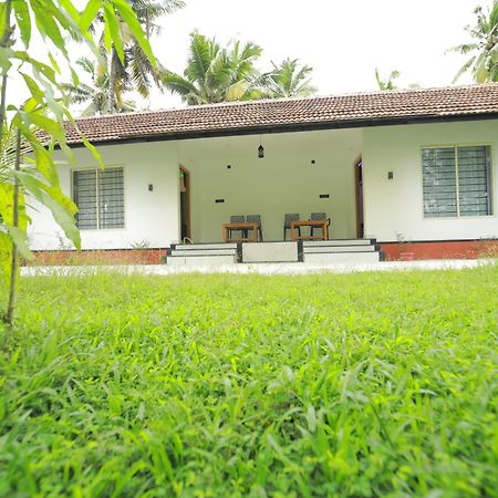 Mundrothuruth Prakruthi Residency Munroeisland 아파트 외부 사진